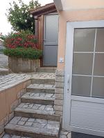 Apartment with a garden view - B&B Rijeka