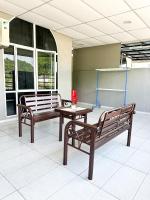 Santai Homestay Kangar - Bed and Breakfast Kangar