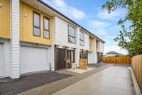 Ventura Escape Townhouse with Parking and Patio - B&B