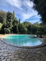 Bergerie de charme proche Aix en Provence et Lubéron - B&B Rognes