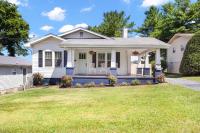 3BR Bristol Retreat - 2 Blocks from State Street - Bed and Breakfast Bristol