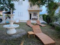 Kuća za odmor Nika Vrsi - B&B Vrsi