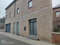 8 chambres privées dans une villa de partagée de 350m2 - B&B Charleroi