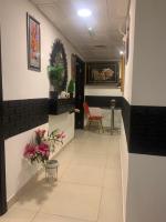 Frank spaces - B&B Abu Dhabi Island and Internal Islands City