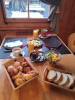 Auberge le Mont-Gelé - Ferienwohnung Iserables