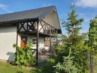 Białe Domki Będzinko tylko 1800m od Morza Sauna Gorąca Balia - B&B