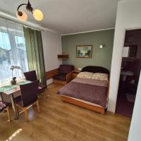 Dreibettzimmer mit eigenem Bad