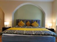 Ferienwohnung Schloßblick mit Parkplatz - B&B Pirna