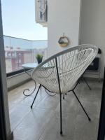 Bright Scandi Apartment - B&B Skopje