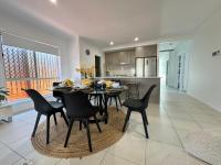 Absolute Familial Paradise- Greenbank - Chambres d’hôtes