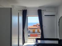 Krstino - B&B Néos Marmarás