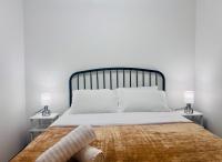 NEW! Fireworks View next to Casino walk to falls - B&B Niagara Falls