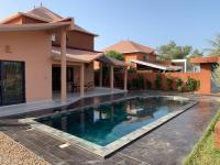 Bali au Sénégal, wifi, piscine, parking, plage - Ferienwohnung