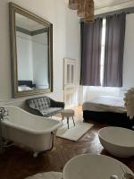Appartement au Palais - WIFI - B&B