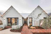 Birdnest Kookaburra - B&B Witchcliffe