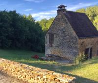 "Le Cantou" Authentique Périgourine avec belle Piscine au sel aux portes de Sarlat - B&B