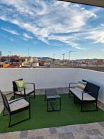 Atico con aire acondicionado y terraza - B&B