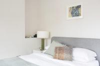Beautiful centrally located large studio - B&B