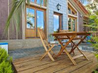 Casca de Noz - Modern Rustic Beach Getaway - Bed and Breakfast Angra do Heroísmo