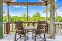 The Floridian, Old Florida Charm with Modern Comfort - B&B Saint George Island