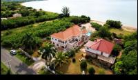 Indigo Beach Villa - Bed and Breakfast