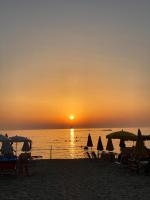 Comfy One-bedroom Flat in Golem, 1BR, 2 Sofas - B&B Golem