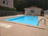 Studio avec coin nuit et garage - B&B Saint-Laurent-du-Var