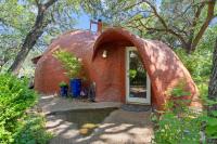Magical Austin Hobbit House - Bed and Breakfast Austin