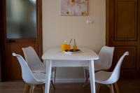 Home in Shkoder with Outdoor Pool - Ferienwohnung Shkodra