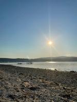 Romslig tilbaketrukket leilighet i Tromsø - Gratis parkering - Chambres d’hôtes Tromsø