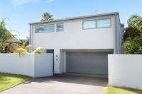 Modern, Spacious Home on Popular Muricata Av - Enjoy Beach, Surf & Sun - Ferienwohnung Mount Maunganui