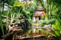 Erdő Lelke Vendégház: mesebeli, erdőszéli faház panorámával - B&B Nagymaros