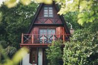 Erdő Lelke Vendégház: mesebeli, erdőszéli faház panorámával - B&B Nagymaros