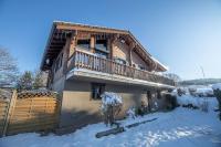 Pétillant Chalet aux 3 étangs avec SPA, Sauna et Véranda - B&B Gerbépal