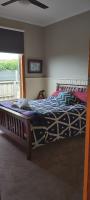 Harris St boardwalk with secure yard - B&B Warrnambool