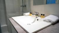 Square Desaix - Paris 15 - Bed and Breakfast