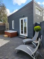 tiny-house avec jaccuzi - B&B