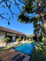 Wiryaroja Guest House - B&B