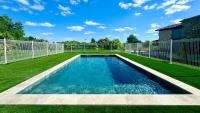 Enorme Domaine avec Piscine, Salle de fête, Boulodrome, Cinéma et plus - Chambres d'hôtes Nérac