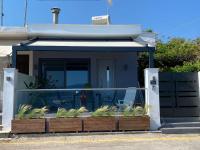 Beachfront Retreat at Agios Vasileios - Bed and Breakfast