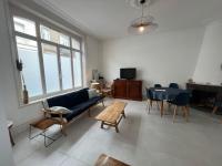 Jolie Maison - 6pers avec Billard, Cour, Garage et Borne de Recharge - B&B Boulogne-sur-Mer