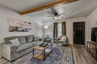 Lavish style 2BR in Stillwater with Free Parking and WiFi - B&B