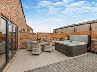 3 Bed in Tollerton 93898 - B&B