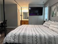 Simple Elegant Townhouse DT Raleigh NCSU - B&B Raleigh