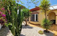 Sunny villa with private pool in Chiclana de la Frontera - Chambres d’hôtes Chiclana de la Frontera