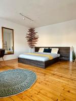 HYCO by Naco - B&B