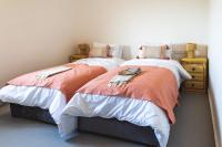 Tweepersoonskamer met 1 of 2 Bedden en Uitzicht op de Tuin