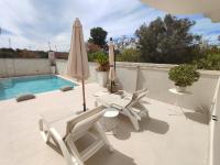 Villa con piscina Aria di sole - B&B Francavilla Fontana
