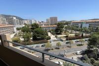 Nice T4 with balcony near downtown Toulon - Bed and Breakfast