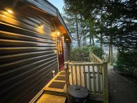 LARCHES LODGE Norwegian log cabin, wood stove & spa - Bed and Breakfast